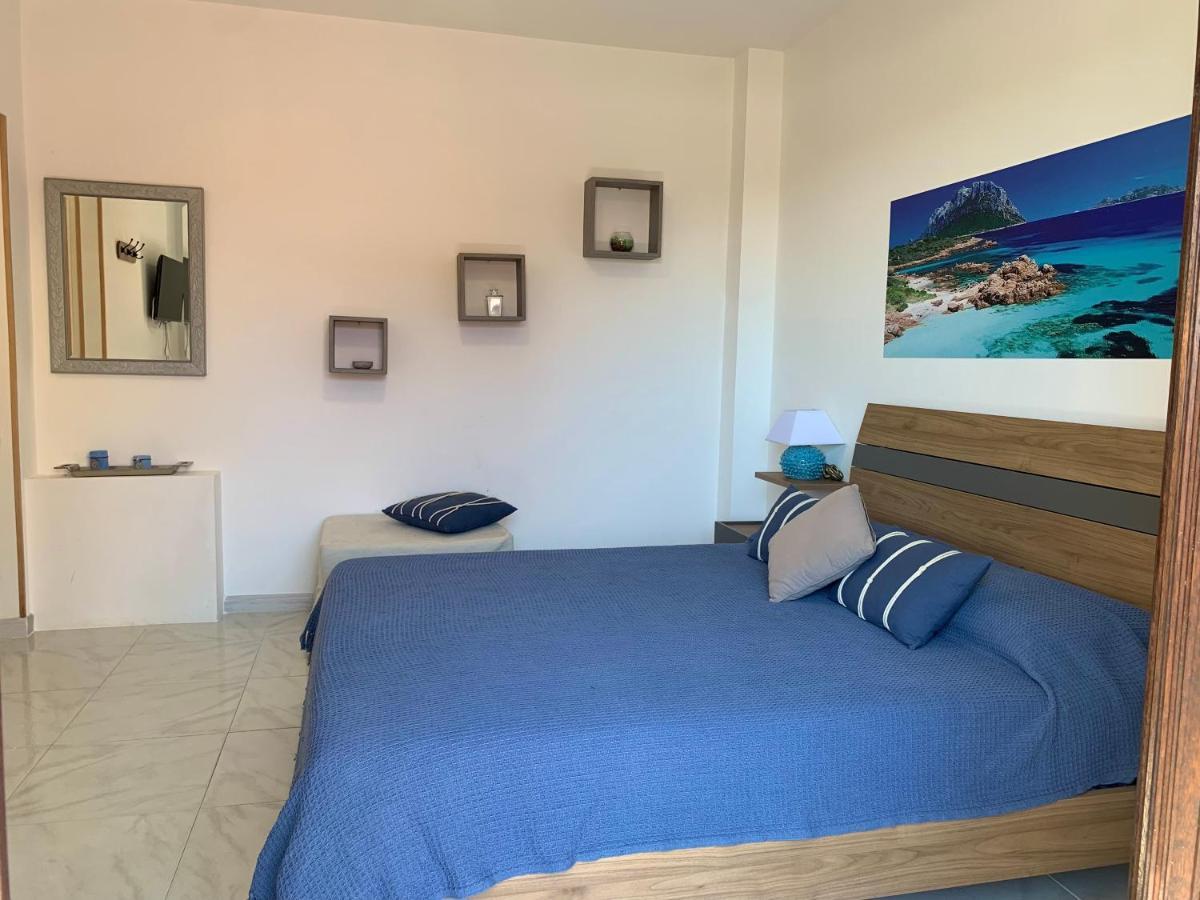 B&B I Colori Dell'Isola Порто-Торрес Экстерьер фото